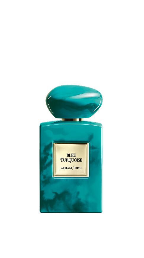 Armani/Prive Bleu Turquoise: a deep turquoise bottle with organic marbling, evoking the crystal-clear waters of India and the mystical encounter between sea freshness and the warmth of incense.
