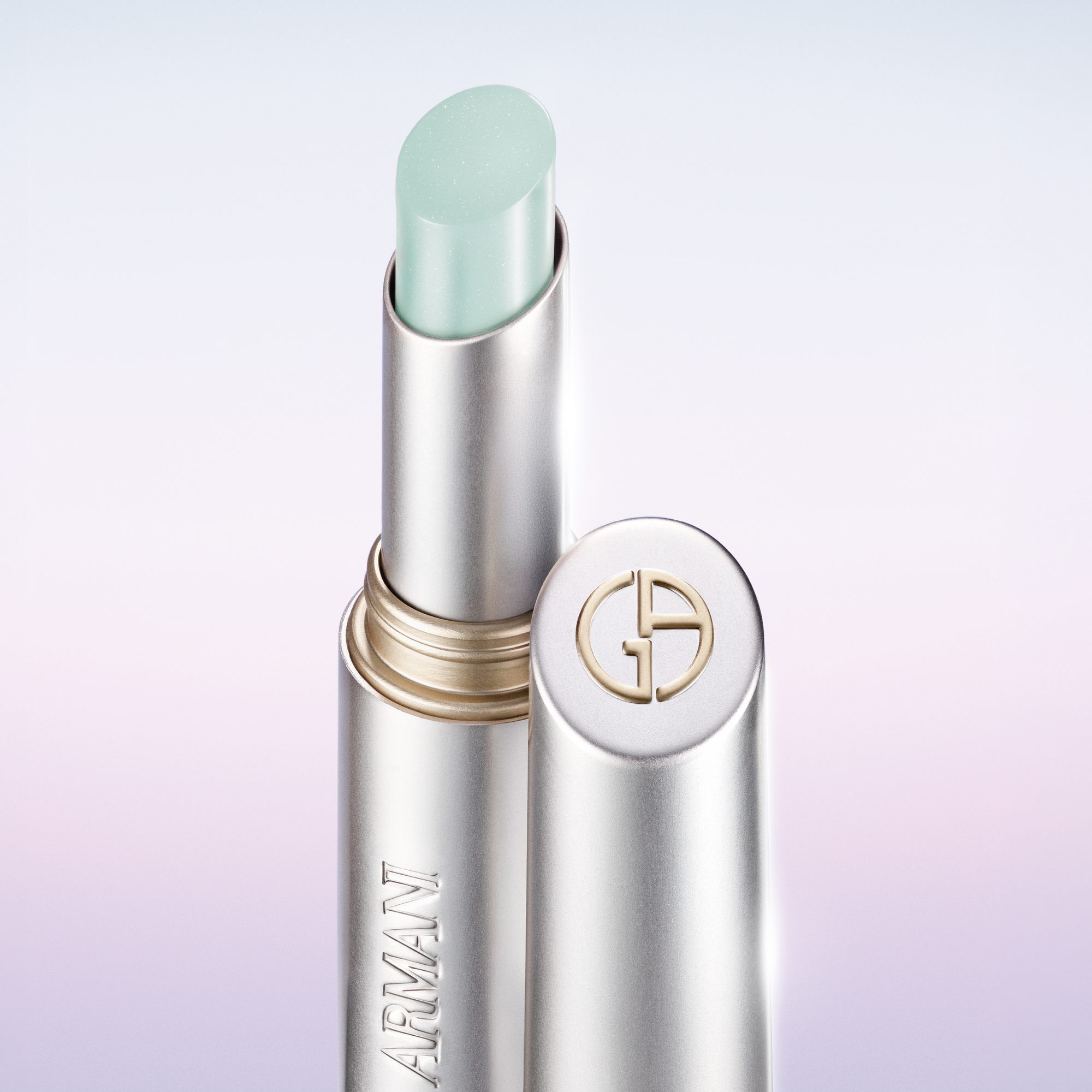 Armani Prisma Flash lippenstift in mintkleur, met zilveren tube en GA logo.